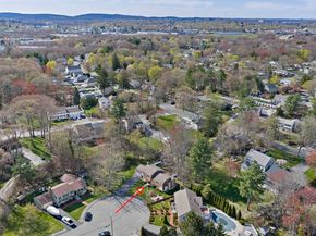 84 Poulos Rd, Braintree MA 02184