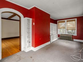 10 Stoneleigh Cir, Watertown MA 02472