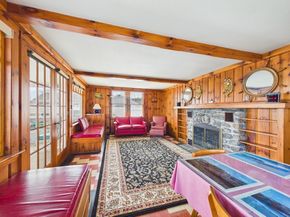 15 Shore Ave, Lakeville MA 02347