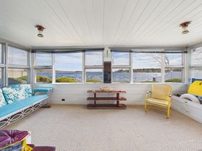 15 Shore Ave, Lakeville MA 02347