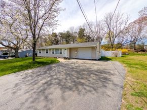 14 Myrna Rd, Framingham MA 01701