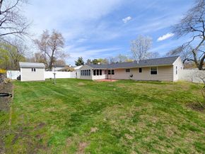 14 Myrna Rd, Framingham MA 01701