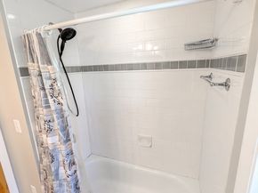 14 Myrna Rd, Framingham MA 01701