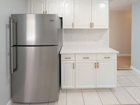 14 Myrna Rd, Framingham MA 01701