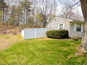 14 Myrna Rd, Framingham MA 01701