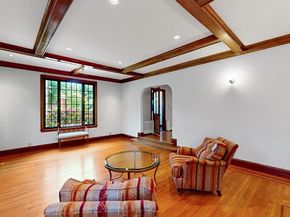 79 Woodchester Dr, Newton MA 02467