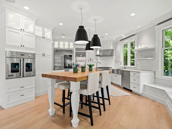 45 Whitehall Cir, Beverly MA 01915