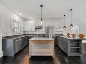 256 Bowen 2, Boston MA 02127