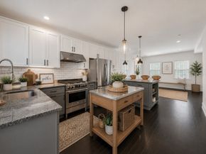 256 Bowen 2, Boston MA 02127