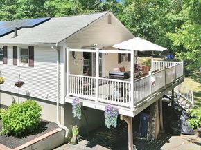 20 Madison Ave, Randolph MA 02368