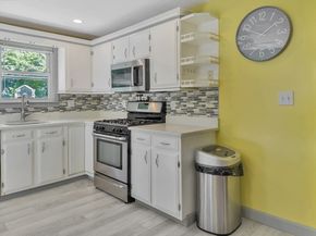 20 Madison Ave, Randolph MA 02368