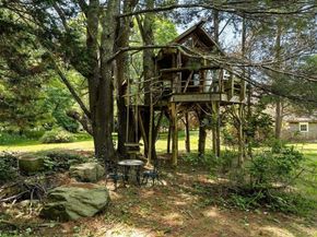 65 Summer St, Middleboro MA 02346