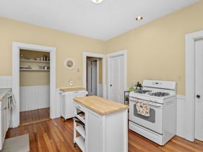 725 East 3rd St, Boston MA 02127