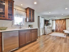 16 Endicott St, Saugus MA 01906