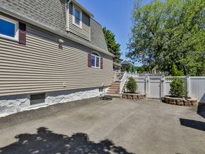 16 Endicott St, Saugus MA 01906