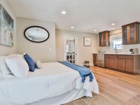 16 Endicott St, Saugus MA 01906