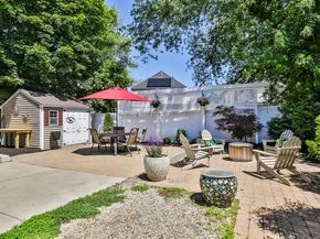 16 Endicott St, Saugus MA 01906