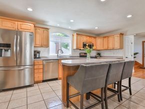 16 Endicott St, Saugus MA 01906