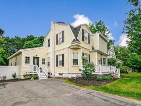 31 Emery St, Holbrook MA 02343