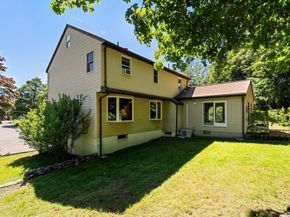 26 Lawrence Ln, Arlington MA 02474