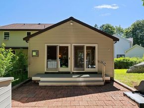 26 Lawrence Ln, Arlington MA 02474