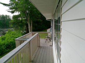20 Forest St, Oxford MA 01540