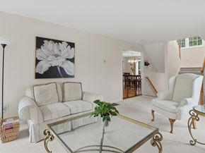 106 Manchester St 106, Leominster MA 01453