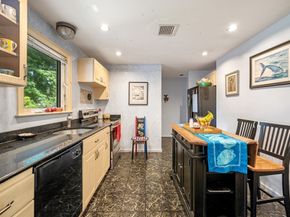 3 Countryside Lane, Marblehead MA 01945