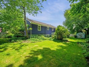 3 Countryside Lane, Marblehead MA 01945