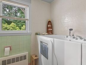 3 Countryside Lane, Marblehead MA 01945