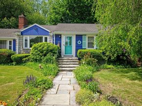 3 Countryside Lane, Marblehead MA 01945