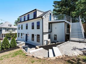 290 Washington St B, Marblehead MA 01945