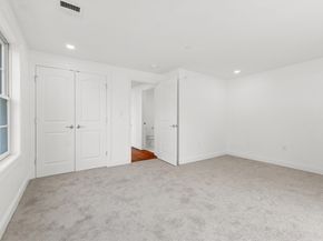 3 Pirmi Ln 1, Gloucester MA 01930