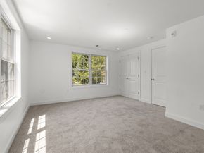 3 Pirmi Ln 1, Gloucester MA 01930