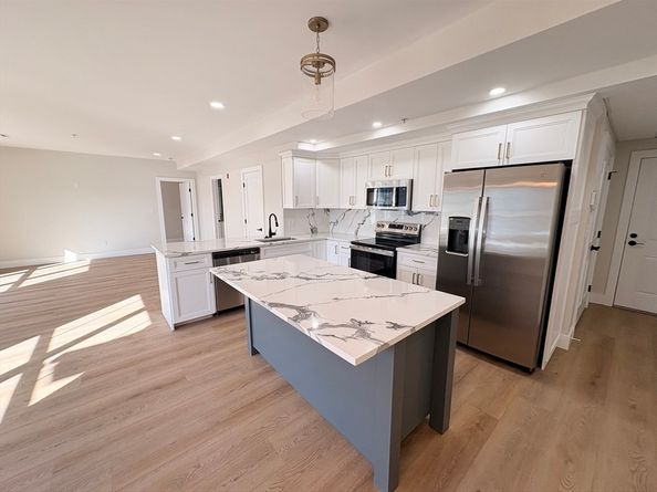 441 Washington St 203, Dedham MA 02026