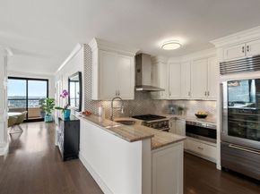 65 East India Row 30A/B, Boston MA 02110