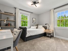 42 Hale St, Newburyport MA 01950