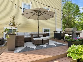 42 Hale St, Newburyport MA 01950