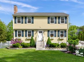 42 Hale St, Newburyport MA 01950