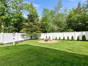 42 Hale St, Newburyport MA 01950