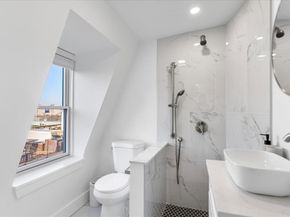 6. Goodwin Pl.. 4, Boston MA 02114