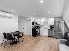 6. Goodwin Pl.. 4, Boston MA 02114