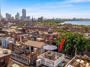 6. Goodwin Pl.. 4, Boston MA 02114