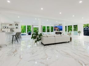 317 Broadway, Hanover MA 02339