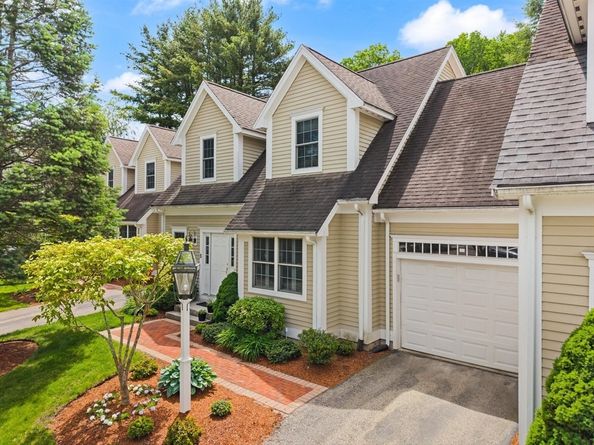 725 Boston Post Rd 5, Sudbury MA 01776