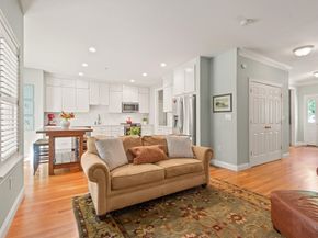 725 Boston Post Rd 5, Sudbury MA 01776