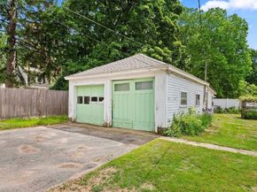 104 Great Rd, Maynard MA 01754