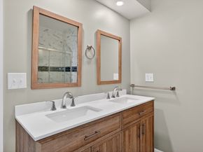 14 Highland Ave, Fitchburg MA 01420