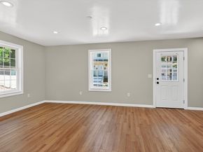 14 Highland Ave, Fitchburg MA 01420