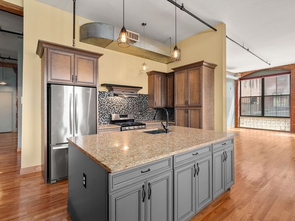172-178 Green St 2, Boston MA 02130